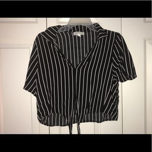 Short sleeve striped shirt